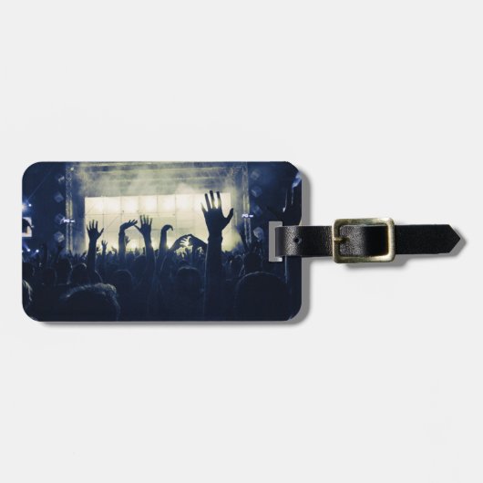 群衆とステージ – 青 ラゲッジタグ (正面横)