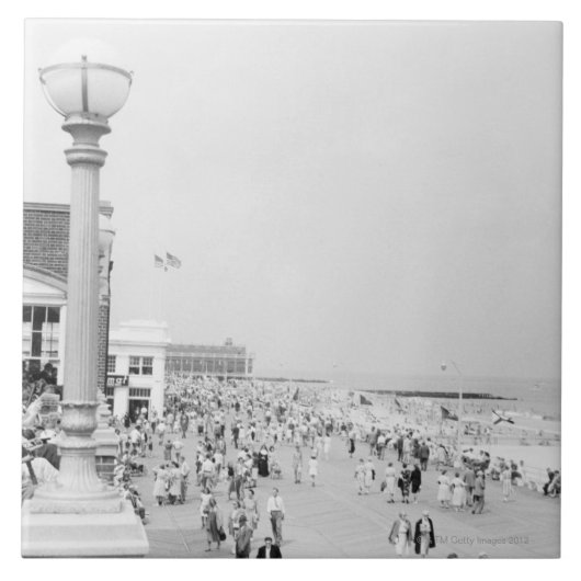 群集2 タイル (正面)