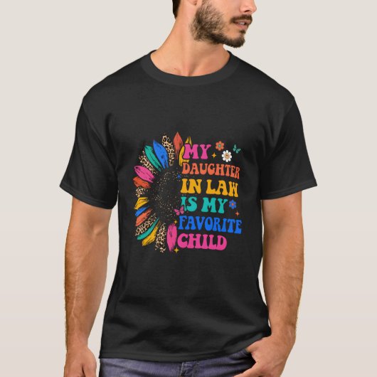 義理の娘の家族のユーモアの母親が好き Tシャツ (正面)