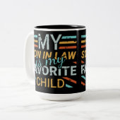 義理の息子が子お気に入りののTシャツ。 ツートーンマグカップ (正面左)