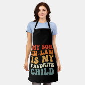 義理の息子は子お気に入りの家の溝だ エプロン (着用した状態)