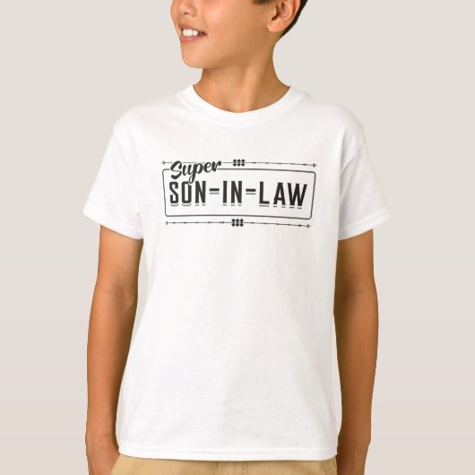 義理誇りを持った息子最高のの素晴らし贈与 Tシャツ (正面)