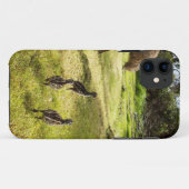 羽と足跡:父のEmu's With Chicks Case-Mate iPhoneケース (裏面(横))