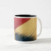 羽の表面3 ツートーンマグカップ (正面右)