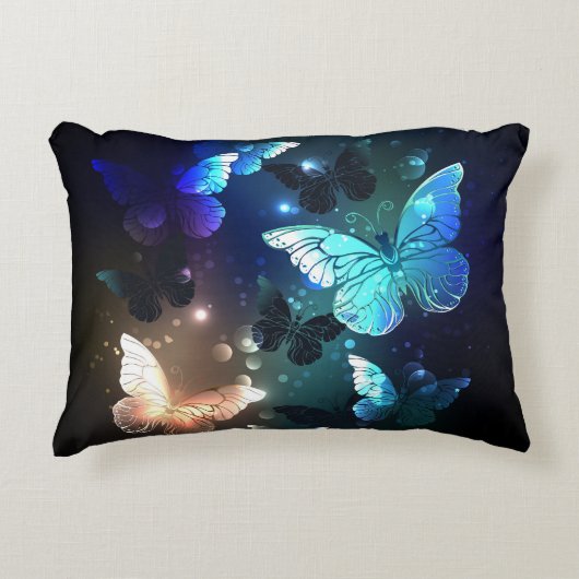 羽ばたき夜蝶 アクセントクッション (正面)