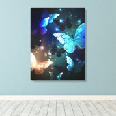 羽ばたき夜蝶 キャンバスプリント (インサイチュ (ウッドフロア))