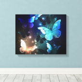 羽ばたき夜蝶 キャンバスプリント (インサイチュ (ウッドフロア))