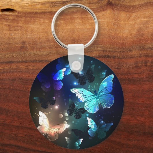 羽ばたき夜蝶 キーホルダー (正面)