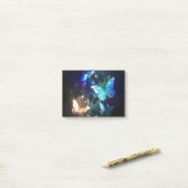 羽ばたき夜蝶 ポストイット (デスク上)