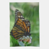 羽ばたくオオカズラチョウ ピンクと白の花 キッチンタオル (縦)