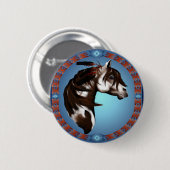 羽をつけられたペンキ馬ボタン 缶バッジ (正面&裏面)