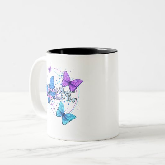羽を広げて蝶を飛ばせ ツートーンマグカップ (正面左)