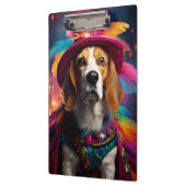 羽毛の生えた帽子をかぶって歩く クリップボード (左)