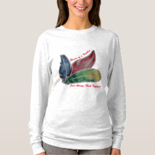 羽毛の鳥はいつも一緒に群がる Tシャツ