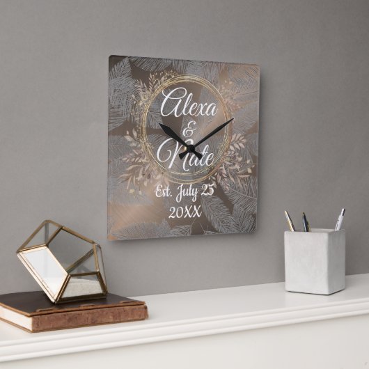 羽毛バラ赤面フローラ結婚リースカスタムの スクエア壁時計 (オフィス)