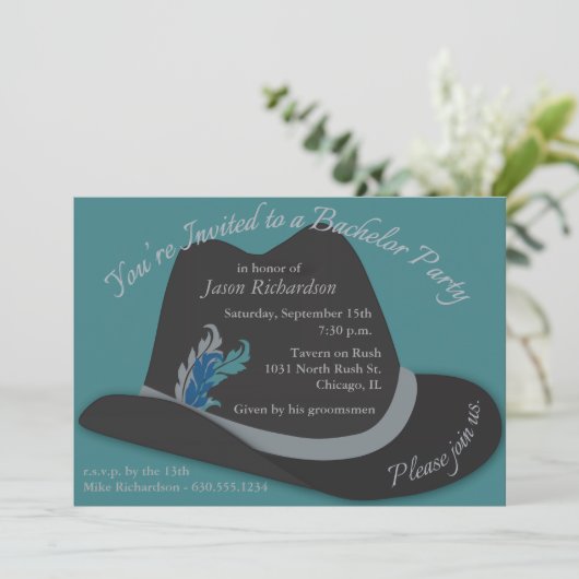 羽飾りフェドーラ帽子 バチェラーパーティー 招待状 (スタンド正面)