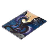 翌日のカルラ著夜空が付いている黒いドラゴン ノートブック (左側)