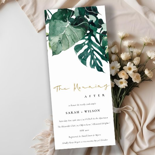 翌朝の熱帯モンステラの緑の葉 招待状