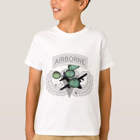 翼との空輸のジャンプ Tシャツ (正面)
