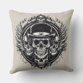 翼とシンボルを特徴とする複雑なスカルデザイン クッション (裏面)