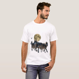 翼とルーンの群れをもつ狼白熱［赤熱］光を放つ群 Tシャツ