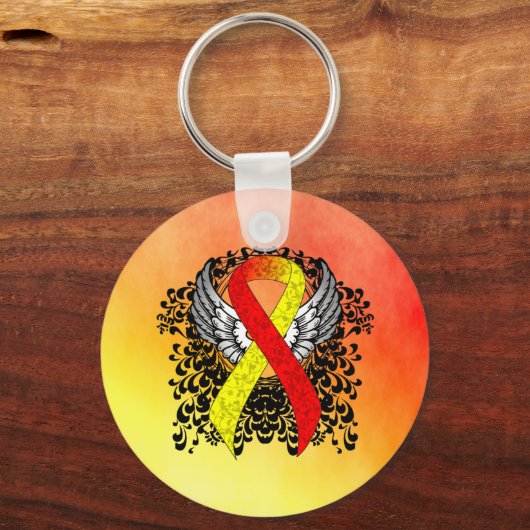 翼のある赤と黄色の認識度リボン キーホルダー (正面)
