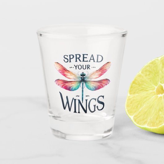 翼を広げる – Dragonfly芸術的 ショットグラス (正面)