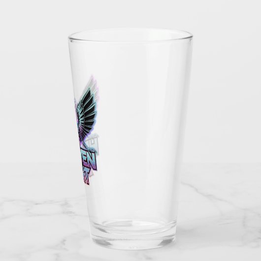 翼を持つ光沢のある金属製の天使、Y2Kデザイン タンブラーグラス (左)