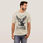 翼を持つ悪魔のような犬 Caacrinolaas Tシャツ (正面フル)