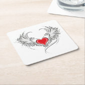 翼を持つ赤い天使ハート スクエアペーパーコースター (アングル)