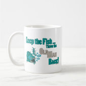 老人を投げ返す コーヒーマグカップ (左)