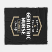 老人ナース |ギフトアイディア フリースブランケット (正面(横))