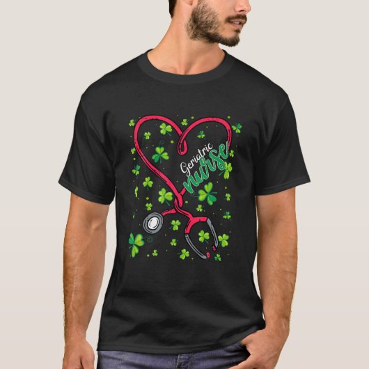 老人ナースSt patricks dayラブステソスコープI Tシャツ (正面)