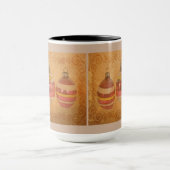 老化させたクリスマスのオーナメントのクリスマスのコーヒー・マグ マグカップ (中央)