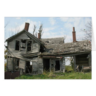 老朽化ファームハウス