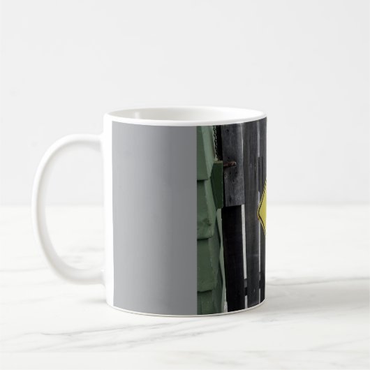 老漁師の渡るカップ コーヒーマグカップ (左)