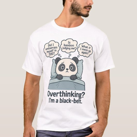 考えすぎパンダ 笑える不安 カートゥーン Tシャツ (正面)