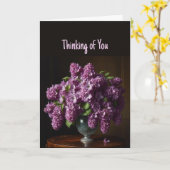 考えの美しい薄紫のスプレー カード (黄色い花)