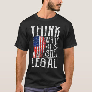 考えは未だ法律に関す考えるT型 Tシャツ