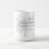 考える何を引用文-仏のマグ--になります コーヒーマグカップ (中央)