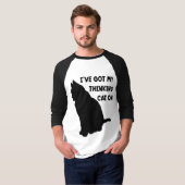 考える猫を従えました 面白いたとえクイズ Tシャツ (正面フル)