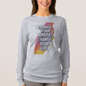 「考え方を変え、人生を変える – 動機 Tシャツ (正面)