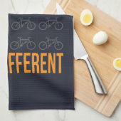 考え違う自転車サイクリスト キッチンタオル (四つ折り)