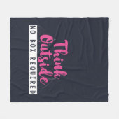 考えOutside No Box Required Camping Woodlands フリースブランケット (正面(横))