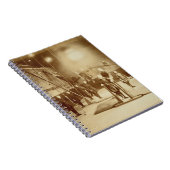 耳が聞こえなく、物の言えない施設の女の子の体育館、 ノートブック (右側)