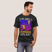 耳障おもしろいASL聴覚障害の懸命 Tシャツ (正面フル)