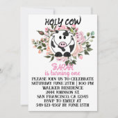 聖い牛の女の子が1枚の誕生日カードを回している 招待状 (正面)