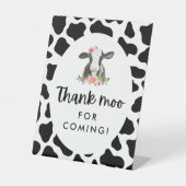 聖い牛の女の感謝してい子のモーのしるしのための来誕生日 台座サイン (正面)