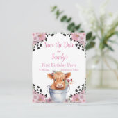 聖い牛の最初の誕生日、日付を保存 ポストカード (スタンド正面)