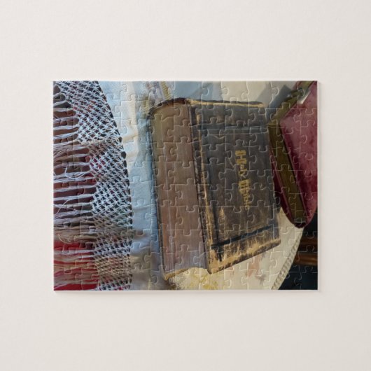 聖なるバイブルヴィンテージ・レース・テーブルクロス ジグソーパズル (横)